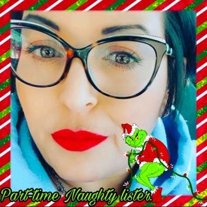 Meet your Posher, Ilonna